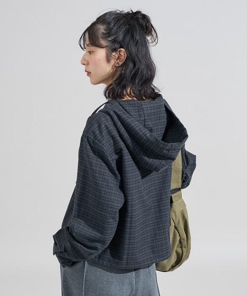 FREAK'S STORE（フリークスストア）の「Foxfire × FREAK'S STORE/フォックスファイヤー 別注 フード付き ネルシャツ（シャツ/ブラウス・レディース・ブラウン/ネイビー/グリーン・ﾌﾘ-）」の20枚目の写真