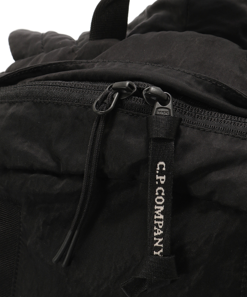 C.P. COMPANY(シーピーカンパニー)の「C.P.Company / シーピーカンパニー NYLON B BACKPACK(バックパック/リュック・メンズ・ブラック・FREE)」の9枚目の写真