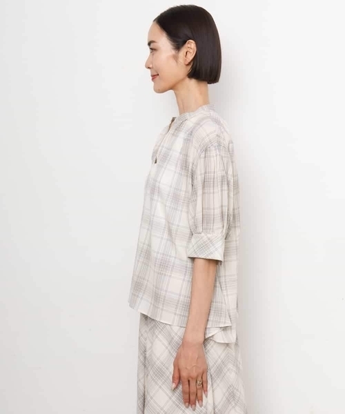 MICHEL KLEIN（ミッシェル・クラン）の「[セットアップ対応]シアーチェックフレアブラウス（シャツ/ブラウス・レディース・ブラック・38）」の22枚目の写真