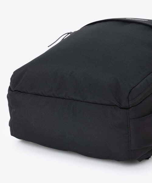 Columbia（コロンビア）の「Columbia/ サニーサイドパーク16Lバックパック /コロンビア（バックパック/リュック・レディース・ブラック/ベージュ/ホワイト・ONE SIZE）」の13枚目の写真