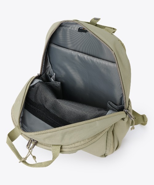 Columbia（コロンビア）の「Columbia/ サニーサイドパーク16Lバックパック /コロンビア（バックパック/リュック・レディース・ブラック/ベージュ/ホワイト・ONE SIZE）」の9枚目の写真