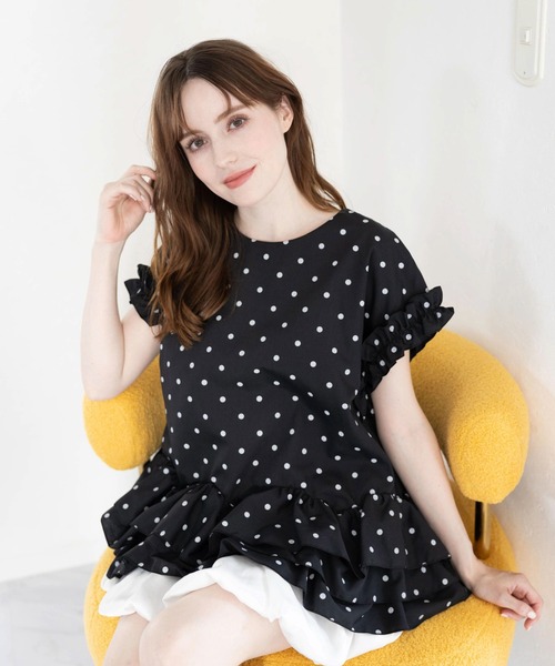 M y u(ミュー)の「CREAMボリュームフリブラウス(Tシャツ/カットソー・レディース・ホワイト/ホワイト×ブラック/ブラック×ホワイト・FREE)」の3枚目の写真