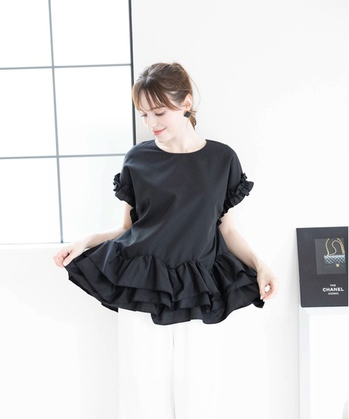 M y u(ミュー)の「CREAMボリュームフリブラウス(Tシャツ/カットソー・レディース・ホワイト/ホワイト×ブラック/ブラック×ホワイト・FREE)」の16枚目の写真