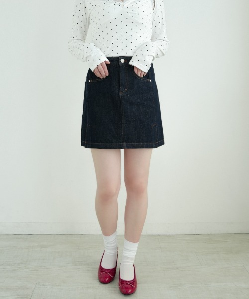 Nulli（ヌリ）の「ダブルサイドスリットスカート（デニムスカート・レディース・ダークインディゴブルー・LARGE/MEDIUM/SMALL）」の6枚目の写真