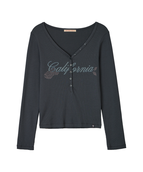 BITTER CELLS(ビターセルズ)の「ロゼン ヘンリーネック ロングスリーブ-チャコール(Tシャツ/カットソー・レディース・チャコール・FREE)」の2枚目の写真