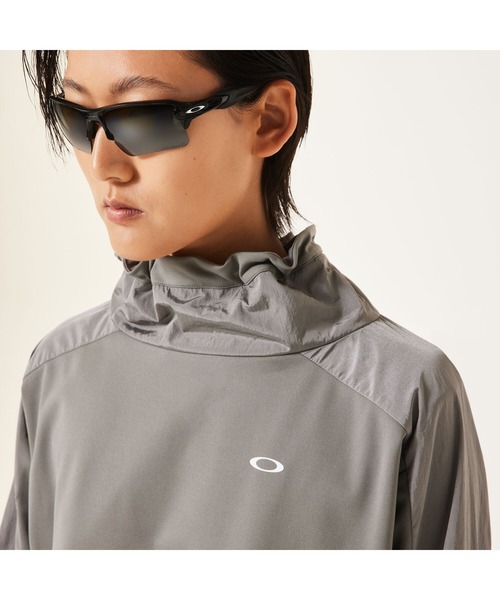 OAKLEY(オークリー)の「オークリー RADIANT HYBRID STAND PULL 10.0/プルオーバー/スポーツ・トレーニング/レディース//OAKLEY(パーカー・レディース・グレー/ブラック・M/S/L)」の6枚目の写真