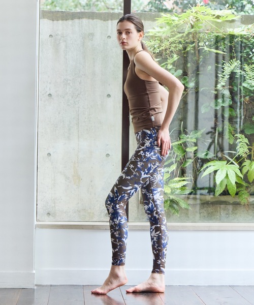 Julier Yoga and Relax(ジュリエヨガアンドリラックス)の「Julier (定番)プレミアムフローキャミソール(その他トップス・レディース・ブラウン/ブラック/ホワイト・1/0)」の10枚目の写真