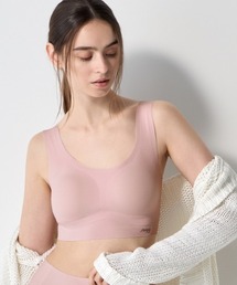 Sloggi（スロギー）の「【無縫製綿混素材】スロギーゼロフィール カップ付きハーフトップ sloggi G028 N-Top（ブラジャー）」