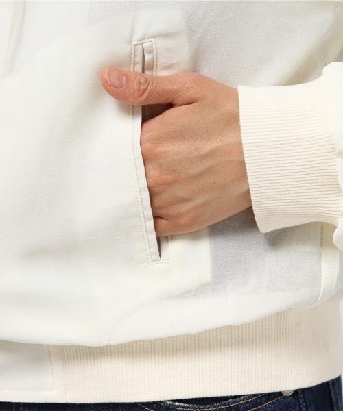 VENCEEXCHANGE(ヴァンスエクスチェンジ)の「シフォンMA-1 (MA-1・レディース・オフホワイト/ネイビー/ダークオリーブ・MEDIUM)」の10枚目の写真