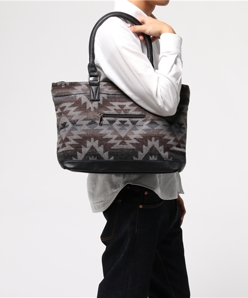 VENCEEXCHANGE（ヴァンスエクスチェンジ）の「オルテガトートバッグ             （トートバッグ・メンズ・ブラウン/グレー・FREE）」の8枚目の写真