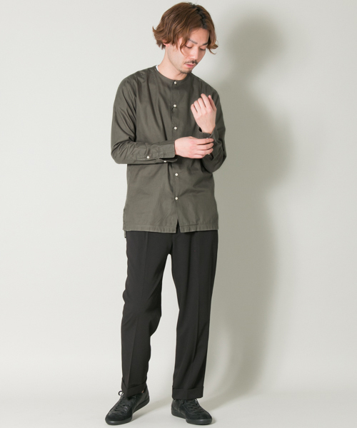 URBAN RESEARCH（アーバンリサーチ）の「UR スーピマカルゼノーカラーシャツ（シャツ/ブラウス・メンズ・ブルー系その他/カーキ・MEDIUM/LARGE）」の6枚目の写真