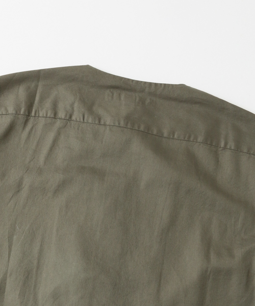 URBAN RESEARCH（アーバンリサーチ）の「UR スーピマカルゼノーカラーシャツ（シャツ/ブラウス・メンズ・ブルー系その他/カーキ・MEDIUM/LARGE）」の15枚目の写真