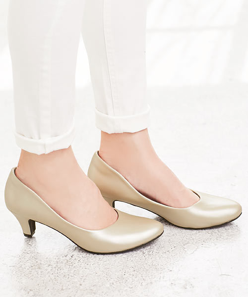 KOBE LETTUCE（コウベレタス）の「足が求めていた、理想のフィッティングパンプス！クッション入りラウンドトゥ5cmヒールパンプス/走れる/痛くない/レディースシューズ[I1400]/神戸レタス（パンプス・レディース・ピンク/ブラック/ライトベージュ/キャメル/ゴールド/グレー/ライトグレー/ワイン/ブラック系その他/ブラウン/レッド/ホワイト・L/S/LL/M/XL/3L）」の12枚目の写真