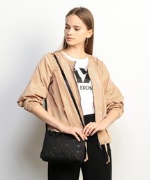 【AXアルマーニ エクスチェンジ】アイレット ショルダーバッグ