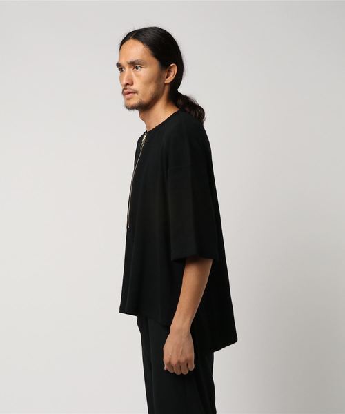 NOT CONVENTIONAL（ノットコンベンショナル）の「NOTCONVENTIONAL/half zip no collar（Tシャツ/カットソー・メンズ・ブラック/ベージュ・FREE）」の3枚目の写真