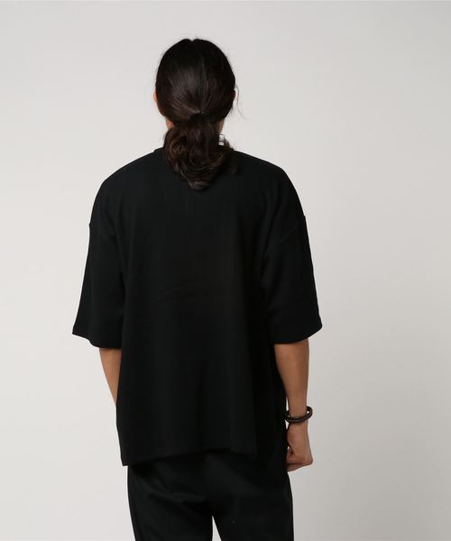 NOT CONVENTIONAL（ノットコンベンショナル）の「NOTCONVENTIONAL/half zip no collar（Tシャツ/カットソー・メンズ・ブラック/ベージュ・FREE）」の4枚目の写真