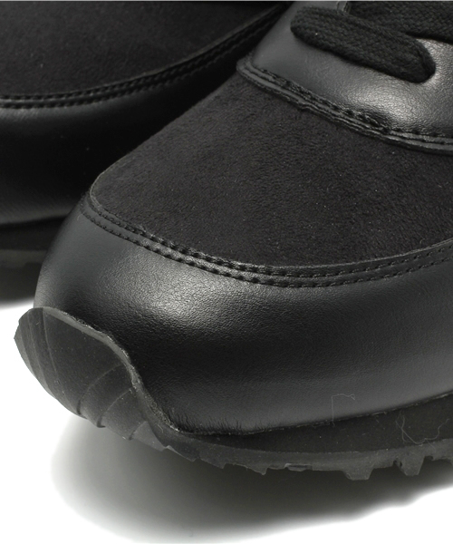 i（アイ）の「PUスニーカー（スニーカー・レディース・ホワイト/ブラック・SMALL/MEDIUM/LARGE/X-LARGE/XX-LARGE/XXX-LARGE）」の11枚目の写真