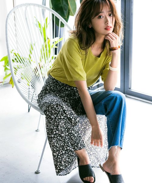 KOBE LETTUCE（コウベレタス）の「［WEARISTA近藤千尋さんコラボ］編み地切り替えバルーンスリーブサマーリブニット（ニット/セーター・レディース・ブラック/ベージュ/ブラウン/レッド/オフホワイト/イエロー/グリーン/ネイビー/ピンク/ダークオレンジ/ホワイト系その他/オレンジ/パープル系その他/ミント・FREE）」の18枚目の写真