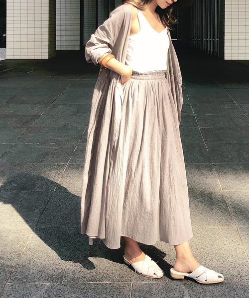 KOBE LETTUCE（コウベレタス）の「リネンタッチカシュクール2Wayガウンマキシワンピース【セットアップOK】（ワンピース・レディース・ブラック/ベージュ/オフホワイト/オレンジ/ライトカーキ/ブラウン/チャコールグレー・FREE）」の5枚目の写真