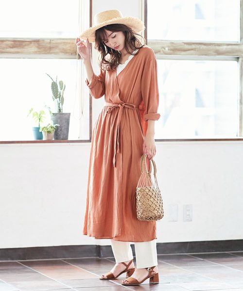 KOBE LETTUCE（コウベレタス）の「リネンタッチカシュクール2Wayガウンマキシワンピース【セットアップOK】（ワンピース・レディース・ブラック/ベージュ/オフホワイト/オレンジ/ライトカーキ/ブラウン/チャコールグレー・FREE）」の7枚目の写真