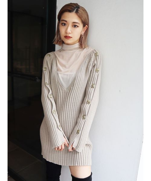 EMODA(エモダ)の「ボタンスリーブバルキーニットワンピース(ワンピース・レディース・ブラック/ベージュ/オレンジ/ブルー・FREE)」の7枚目の写真
