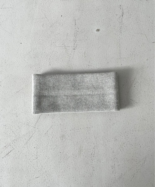 KAIKO（カイコー）の「KAIKO Hair band（ヘアバンド・メンズ・ライトグレー/ブラック/オリーブ/モカ/グレー系その他/ネイビー/オフホワイト/ダークグレー/ベージュ/グレー・FREE）」の4枚目の写真