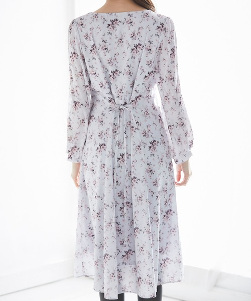 上質 クローゼット のファッション ワンピース Closet トッコ ワンピース ドレス ウエストりぼん付きパール装飾フラワープリントワンピース ワンピース Tocco ワンピース