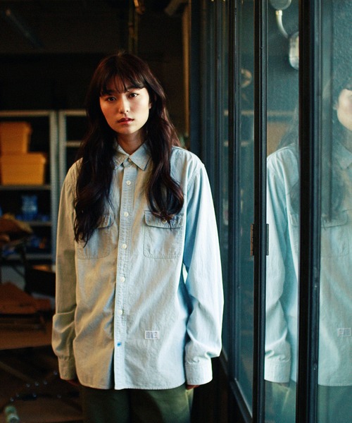 GORDON MILLER(ゴードンミラー)の「GORDON MILLER(ゴードンミラー) CHAMBRAY WORK SHIRT (シャンブレーワークシャツ)(シャツ/ブラウス・メンズ・サックスブルー/ネイビー・S/L/M)」の19枚目の写真