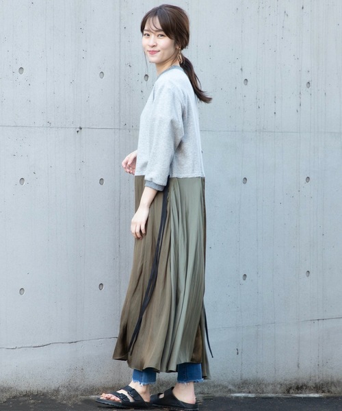 miniyu（ミニュウ）の「La SRIC/カラーブロックジップワンピース（ワンピース・レディース・グレー/オートミール・38）」の14枚目の写真