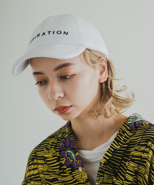 RNA（アールエヌエー）の「E4699 ASPIRATIONロゴCAP（キャップ・レディース・レッド/ホワイト/ブラック・FREE）」の15枚目の写真