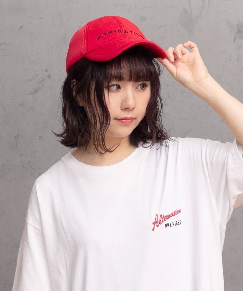 RNA（アールエヌエー）の「E4699 ASPIRATIONロゴCAP（キャップ・レディース・レッド/ホワイト/ブラック・FREE）」の18枚目の写真