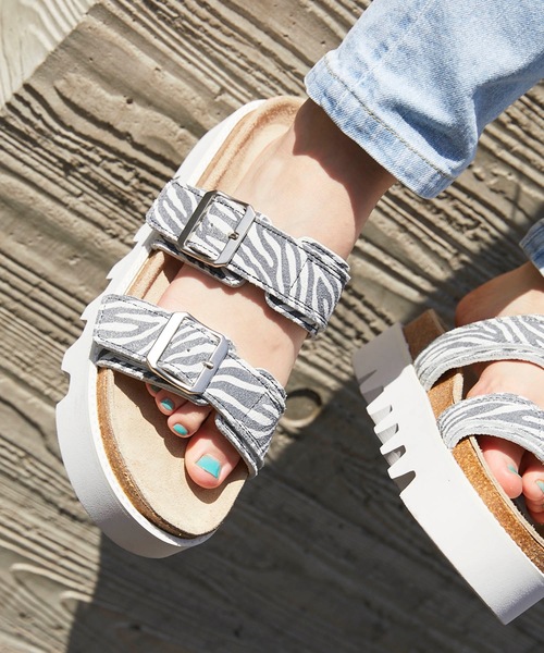 MAISON SPECIAL(メゾンスペシャル)の「《ユニセックスアイテム》【SPECIAL SHOES FACTORY コラボ】東京産ダブルベルトコルクドッキング厚底スポーツサンダル 【MAISON SPECIAL/メゾンスペシャル】(サンダル・メンズ・ブラック/オレンジ/ホワイト/ゼブラ・25.5/24.5/26.5/27.5/23.5)」の4枚目の写真