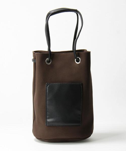 green label relaxing（グリーンレーベルリラクシング）の「CM GLR スエード タッチ 2way 巾着 バッグ（ショルダーバッグ・メンズ・ブラック/ダークブラウン・FREE）」の6枚目の写真