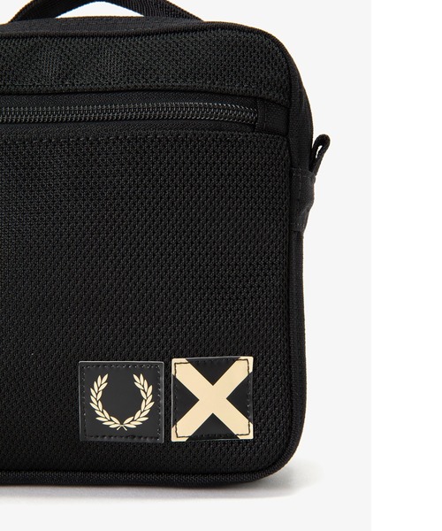 FRED PERRY（フレッドペリー）の「Luggage Label Side Bag