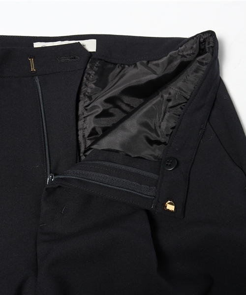 BEAUTY&YOUTH UNITED ARROWS（ビューティーアンドユースユナイテッドアローズ）の「BYTF ダブルクロス タックテーパードパンツ◆（その他パンツ・レディース・ライトピンク/ネイビー/ダークグレー・SMALL/MEDIUM）」の9枚目の写真