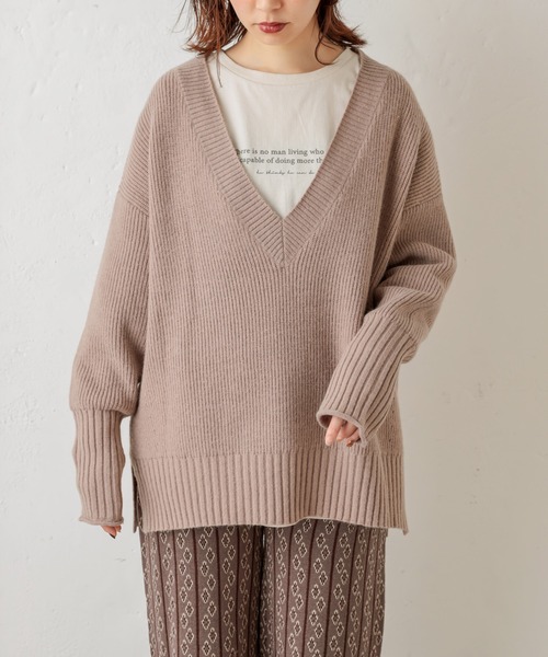 natural couture（ナチュラルクチュール）の「深V畦袖口カールニット（ニット/セーター・レディース・ベージュ/カーキ/ブルー/グリーン/アイボリー・FREE）」の21枚目の写真