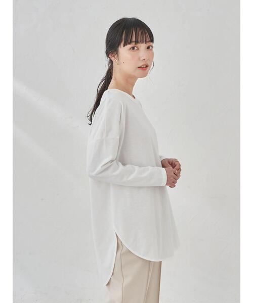 earth music&ecology（アースミュージックアンドエコロジー）の「ラウンドヘムカットチュニック ＊（Tシャツ/カットソー・レディース・オフホワイト・FREE）」の6枚目の写真