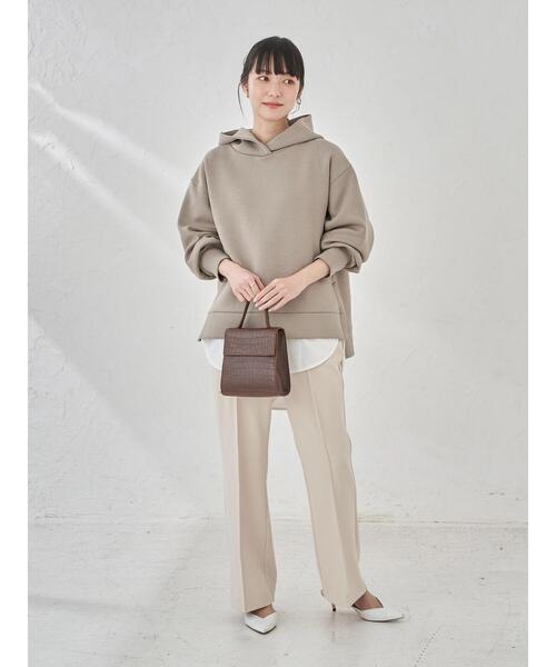 earth music&ecology（アースミュージックアンドエコロジー）の「ラウンドヘムカットチュニック ＊（Tシャツ/カットソー・レディース・オフホワイト・FREE）」の11枚目の写真