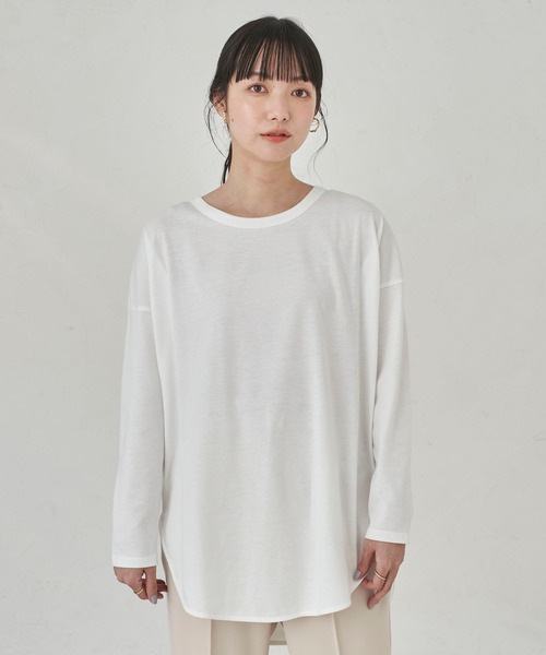 earth music&ecology（アースミュージックアンドエコロジー）の「ラウンドヘムカットチュニック ＊（Tシャツ/カットソー・レディース・オフホワイト・FREE）」の5枚目の写真