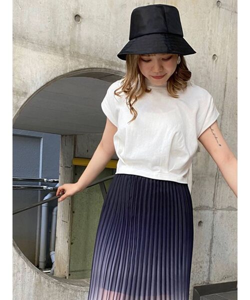 MURUA（ムルーア）の「ヘムタックタンクトップ（タンクトップ・レディース・ホワイト/ブラック/ピンク/ライトグリーン/モカ・FREE）」の10枚目の写真