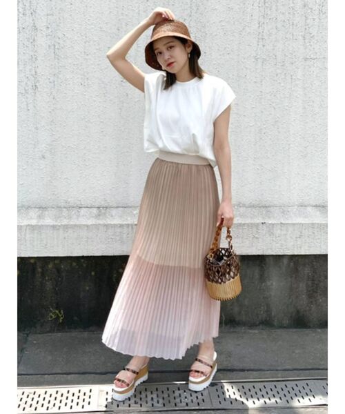 MURUA（ムルーア）の「ヘムタックタンクトップ（タンクトップ・レディース・ホワイト/ブラック/ピンク/ライトグリーン/モカ・FREE）」の12枚目の写真