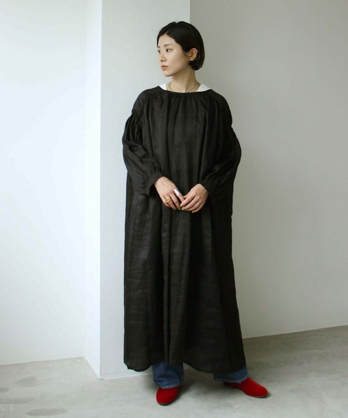 cardo fabrica(カルドファブリカ)の「._◇リネンローンピンタック×レースワンピース(ワンピース・レディース・ホワイト/ブラック・FREE)」の2枚目の写真