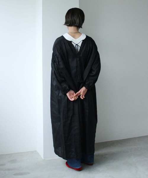 cardo fabrica(カルドファブリカ)の「._◇リネンローンピンタック×レースワンピース(ワンピース・レディース・ホワイト/ブラック・FREE)」の6枚目の写真