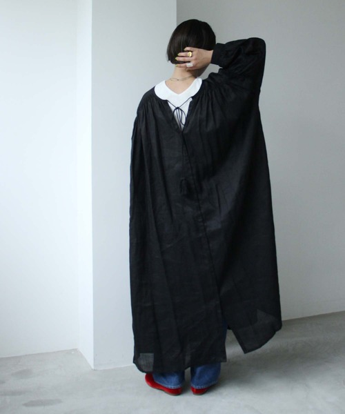 cardo fabrica(カルドファブリカ)の「._◇リネンローンピンタック×レースワンピース(ワンピース・レディース・ホワイト/ブラック・FREE)」の7枚目の写真