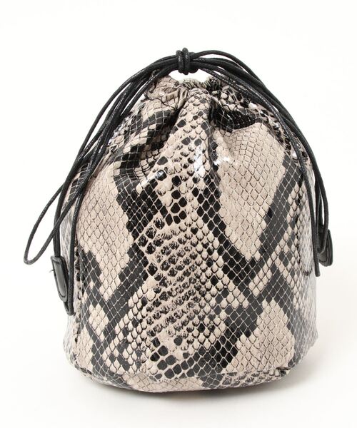 histoire(イストワール)の「3way巾着バッグ(ショルダーバッグ・レディース・ブラック/キャメル・FREE)」の8枚目の写真