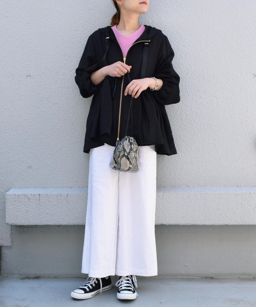 histoire(イストワール)の「3way巾着バッグ(ショルダーバッグ・レディース・ブラック/キャメル・FREE)」の6枚目の写真