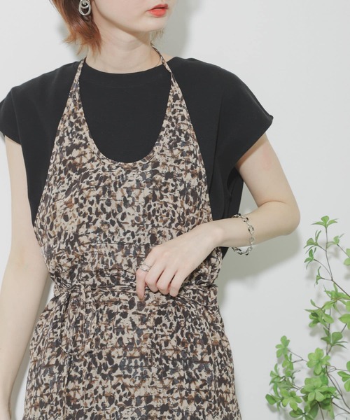 SENSE OF PLACE by URBAN RESEARCH（センスオブプレイスバイアーバンリサーチ）の「フレンチスリーブコクーンチュニックトップ（Tシャツ/カットソー・レディース・ブラック/ベージュ/オフホワイト・ONE）」の2枚目の写真