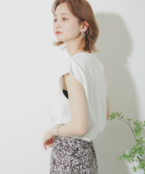 SENSE OF PLACE by URBAN RESEARCH（センスオブプレイスバイアーバンリサーチ）の「フレンチスリーブコクーンチュニックトップ（Tシャツ/カットソー・レディース・ブラック/ベージュ/オフホワイト・ONE）」の4枚目の写真