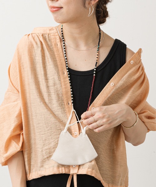 Omekashi(オメカシ)の「カラフルビーズロングネックレス(ネックレス・レディース・ブラック/ブルー・ONE SIZE)」の6枚目の写真