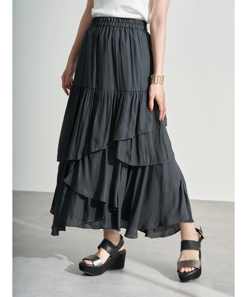 earth music&ecology（アースミュージックアンドエコロジー）の「【WEB限定】イレヘムティアードスカート ＊（スカート・レディース・アイボリー/ブラック/ピンク/サックスブルー・FREE）」の15枚目の写真